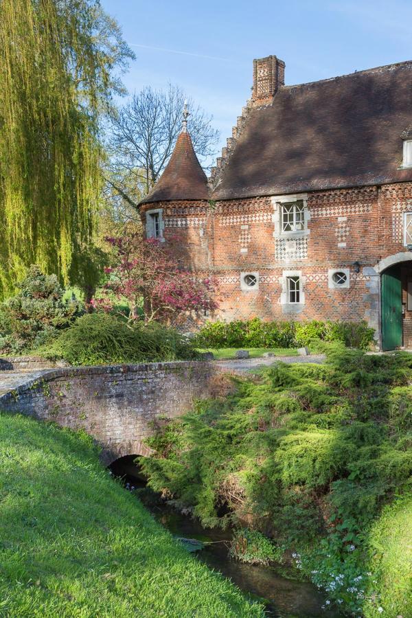 Auberge Du Manoir D'Archelles Arques-la-Bataille Экстерьер фото